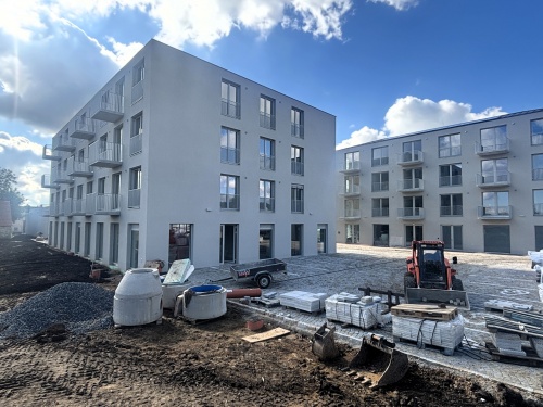 Září 2025